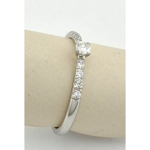 ANILLO COMPROMISO CON DIAMANTES