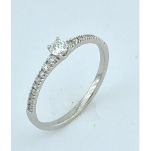 ANILLO COMPROMISO CON DIAMANTES