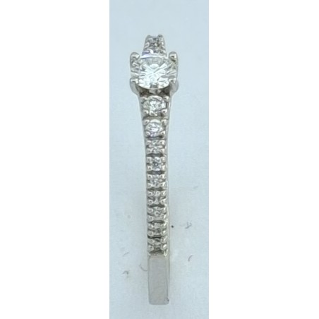 ANILLO COMPROMISO CON DIAMANTES