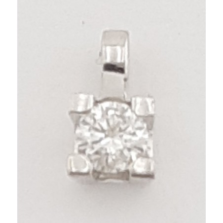 COLGANTE CON DIAMANTE