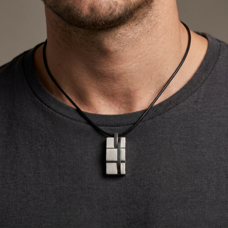 COLLAR LOTUS HOMBRE