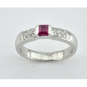 ANILLO COMPROMISO CON RUBI Y DIAMANTES