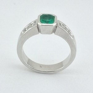 ANILLO COMPROMISO ESMERALDA DIAMANTES ORO BLANCO